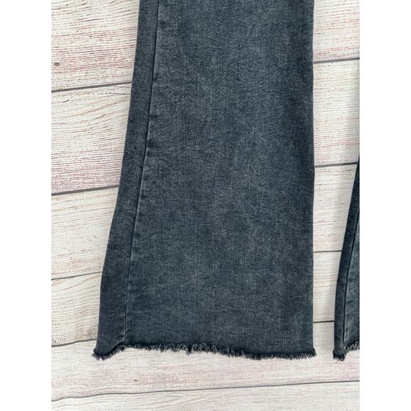 Entro Button Fly Skinny Super Flare Jeans Women's Size Small Black - Picture 6 of 14